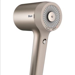 Shark HyperAIR Dryer with IQ 2-in-1 Concentrator & Curl-Defining Diffuser NWT
